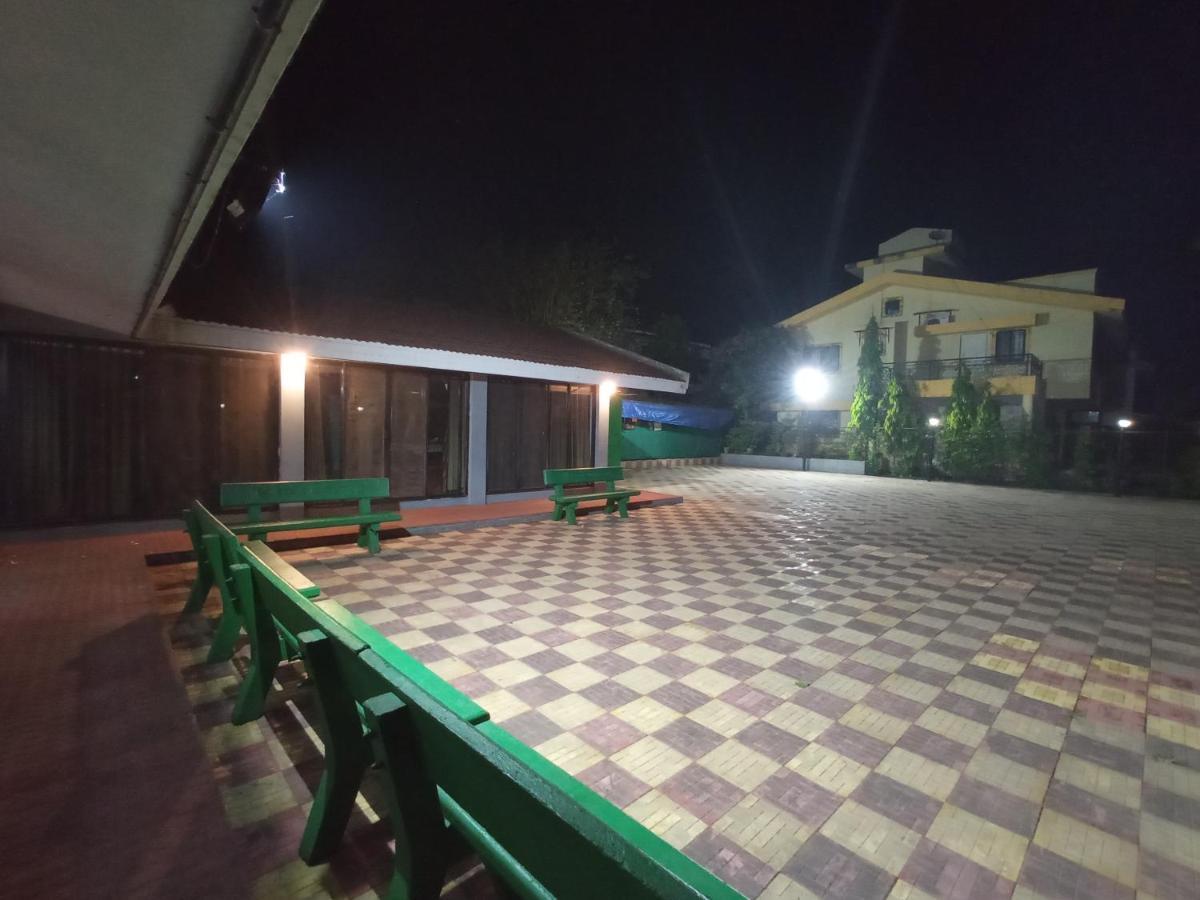 Sunstone Villa Лонавала Екстериор снимка