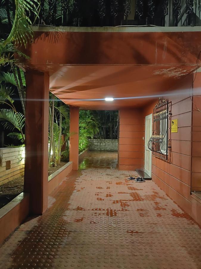 Sunstone Villa Лонавала Екстериор снимка