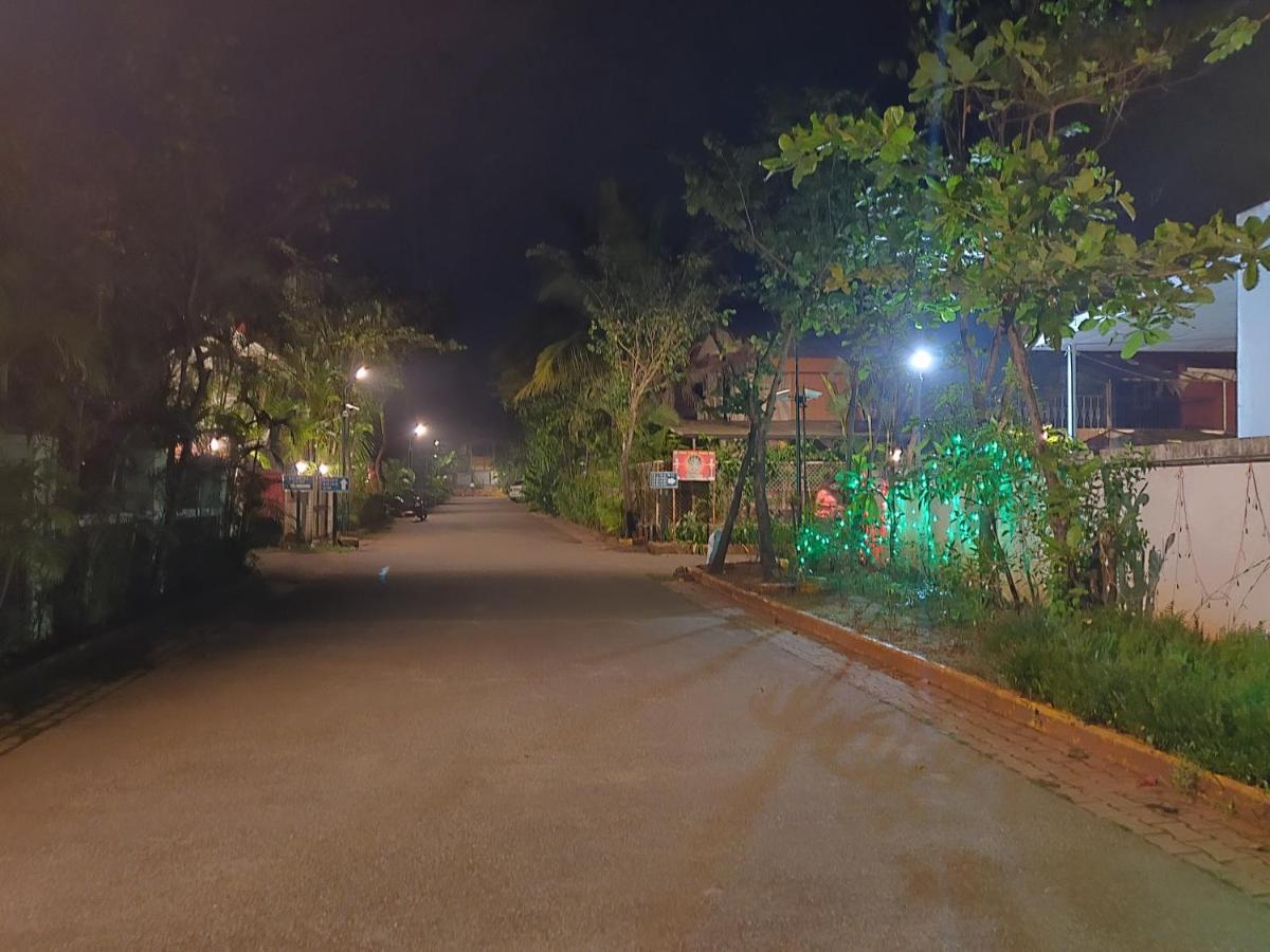 Sunstone Villa Лонавала Екстериор снимка